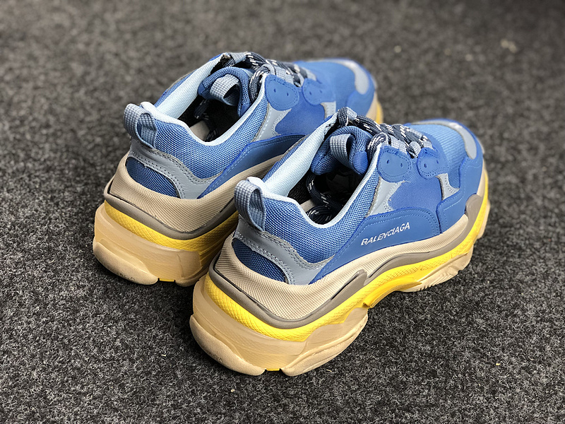 Authentic Balenciaga 17FW Tripe-S 6